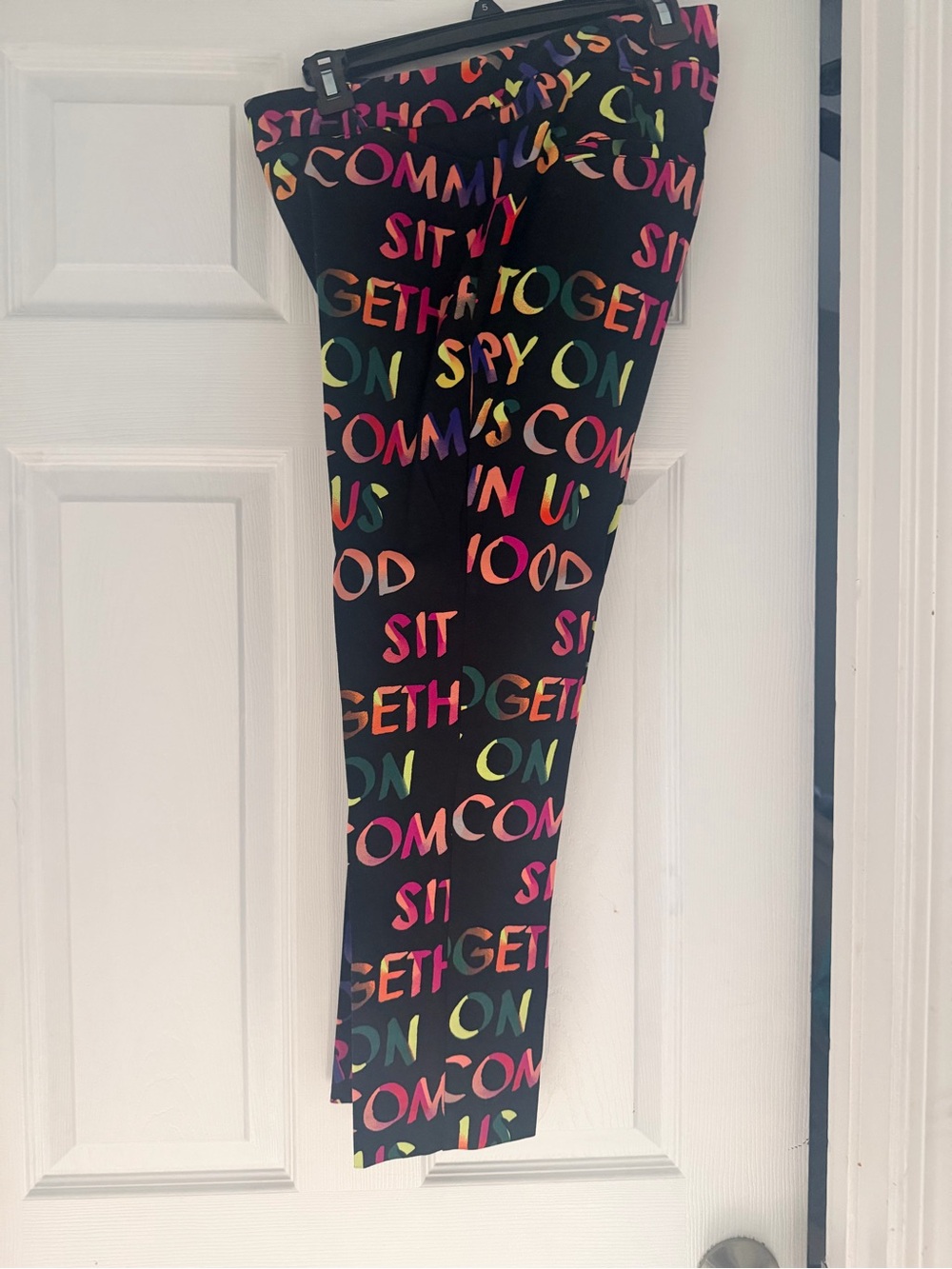 Women’s cropped Black Rainbow Letter Print pants